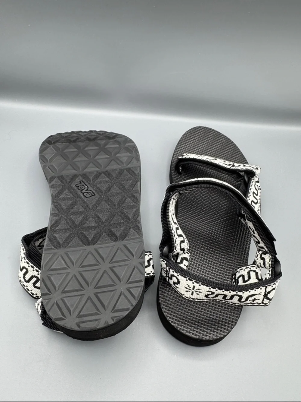 Teva Original Universal Sandals - Picture 4 of 5